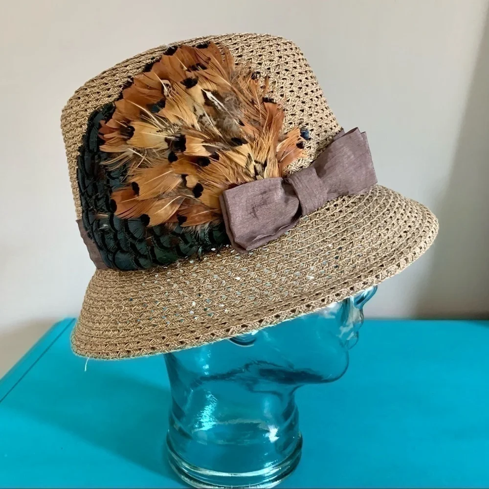Gabriel Amar Frank Olive Woven Fedora w/ feathers